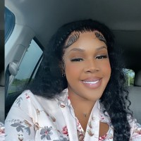 Erica Follins