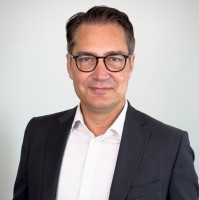 Rolf Gierhard