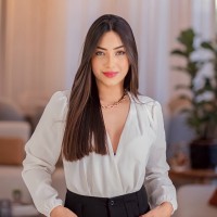 Lavínia Ferraz