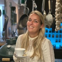 Lynn Dobbelsteijn Bisschops