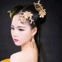 Ella Wei
