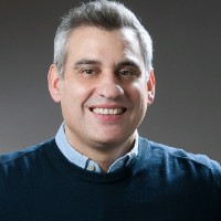 Stefan Bayer