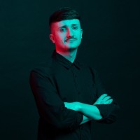 Akos Komlovszky