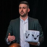 Pat Vizzoni