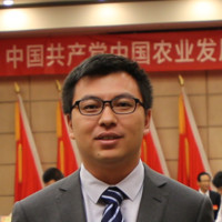 薛凌峰