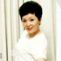 Ying Zhou