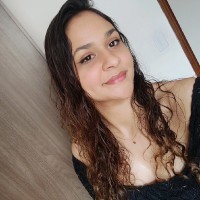 Caroline Vitória Da Cruz