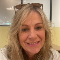Carol Miles
