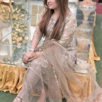 Sara Khan