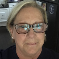 Ann J Dereamer