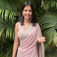 Roshni Khandelia