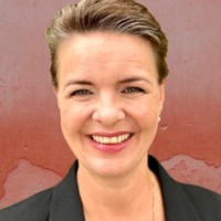 Samina Jeanne Nielson