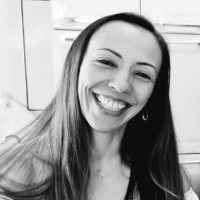 Kelly Almeida Pereira