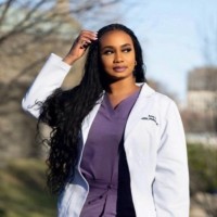Ama Obenewa, Pmhnp-Bc