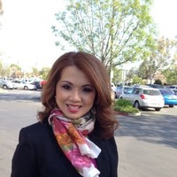 Evelyn Lee