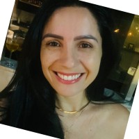 Aline Lobo Oliveira