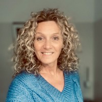 Esther Van Den Brink