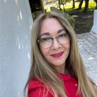 Tracey L.