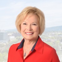 Sandra Lauer