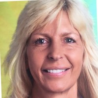 Vicki Mayer