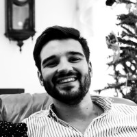 José Queirós