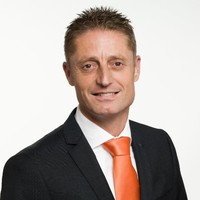 Julian De Vries
