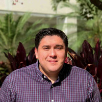 Eddie Robles