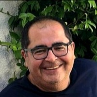 Cenk Eris
