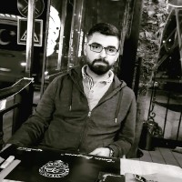 Onur Türk