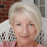 Ellie Long