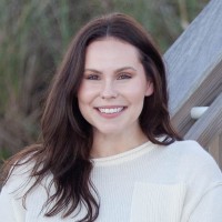 Leslie Betourne, Mba