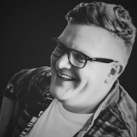 Mark Schneider