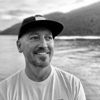 Dr. Chris Bertram