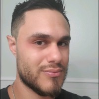 Christian Flores