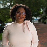 Leeann S.