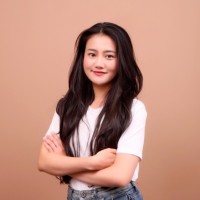 Phoebe Trang