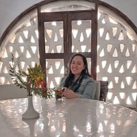 Sherry Mosaad, (Mba Holder) Credit Certified