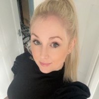 Nicola Robson