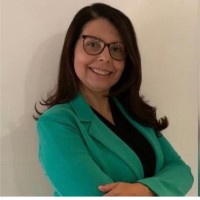 Fernanda B.