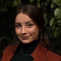 Lizz Mckenna