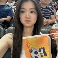Mona Chen