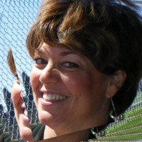 Wendy L Crosby