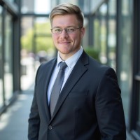 Bobby Trinneer, Mba
