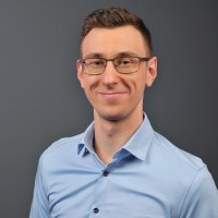 Dr. Jonas Bierler