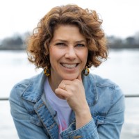 Natalie Fingerhut