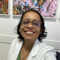 Elisângela Neves de Oliveira