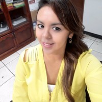 Karen Flores