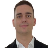 Stefan Bura