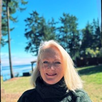 Glenys Bussler