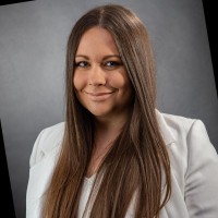 Dóra Korcsmáros